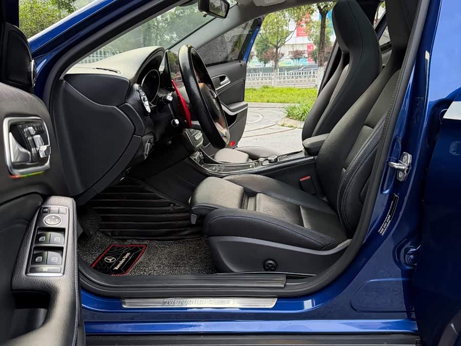 Mercedes-Benz GLA 2018 — фото 10