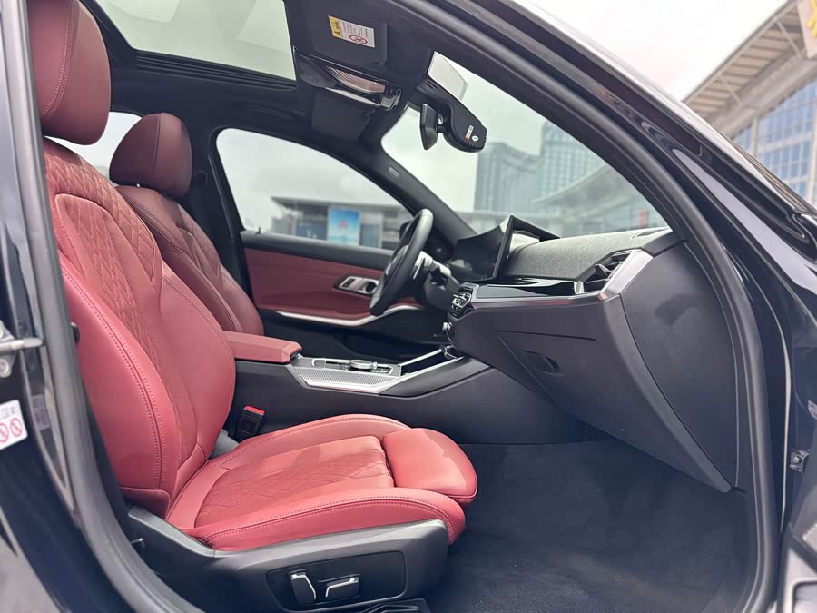 BMW 3 Series 2024