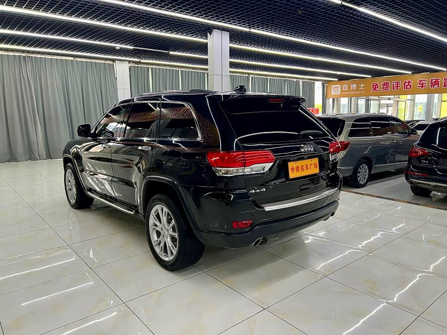 Jeep Grand Cherokee 2015