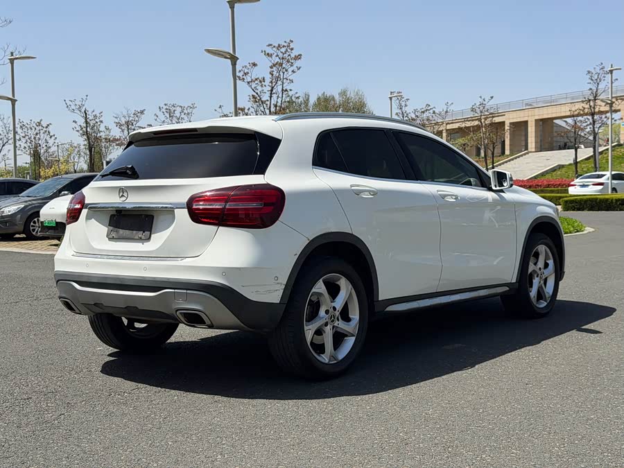 Mercedes-Benz GLA 2018