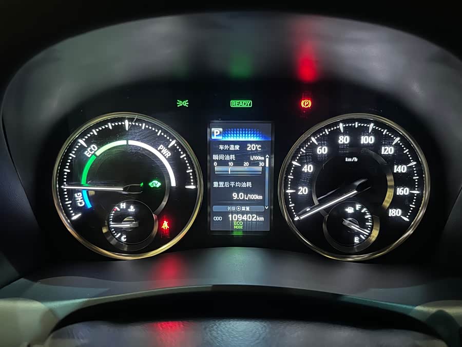 Toyota Alphard 2020 — фото 15