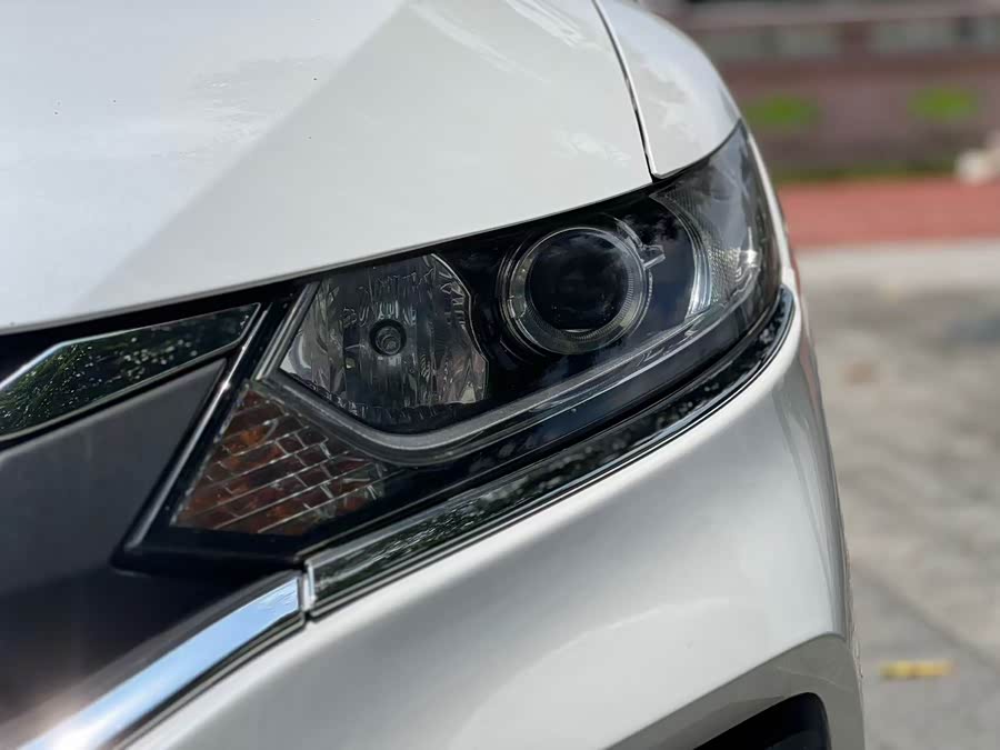 Honda Jade 2017 — фото 10