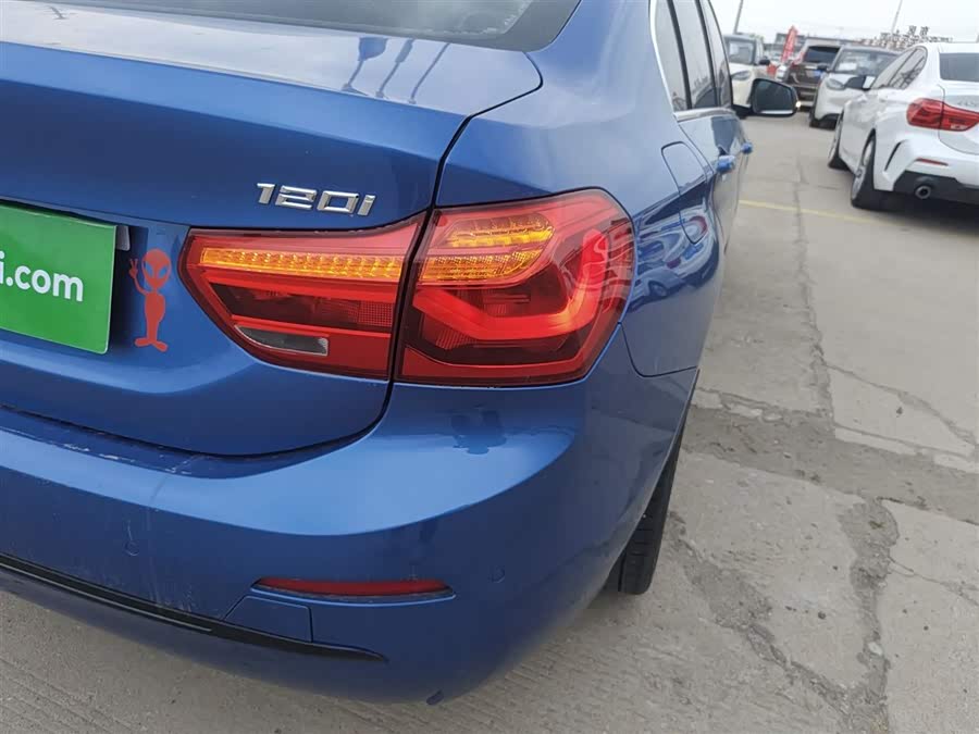 BMW 1 Series 2017 — фото 24