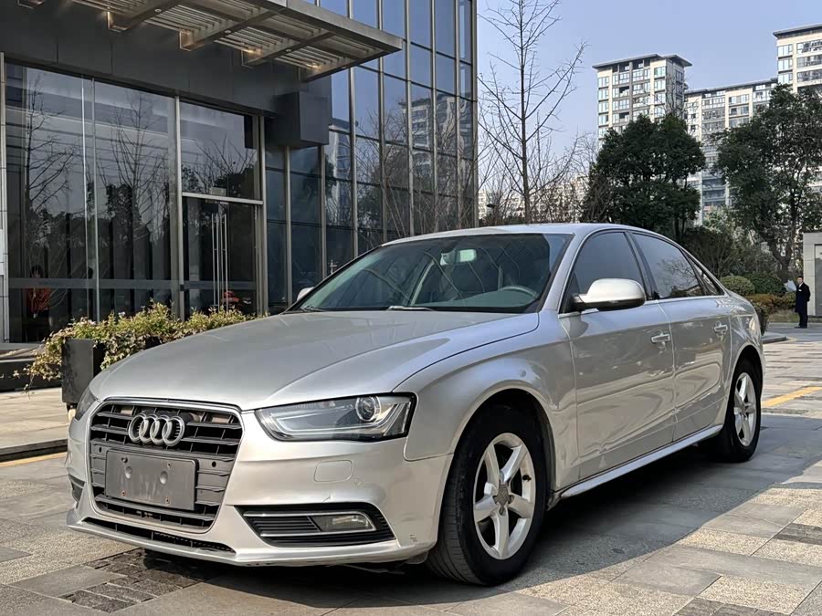 Audi A4L 2013