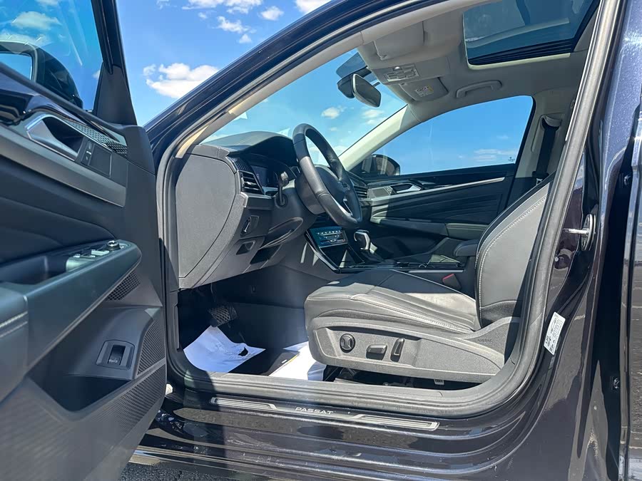 Volkswagen Passat 2022