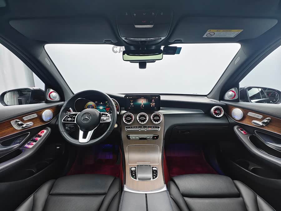 Mercedes-Benz GLC 2021 — фото 13