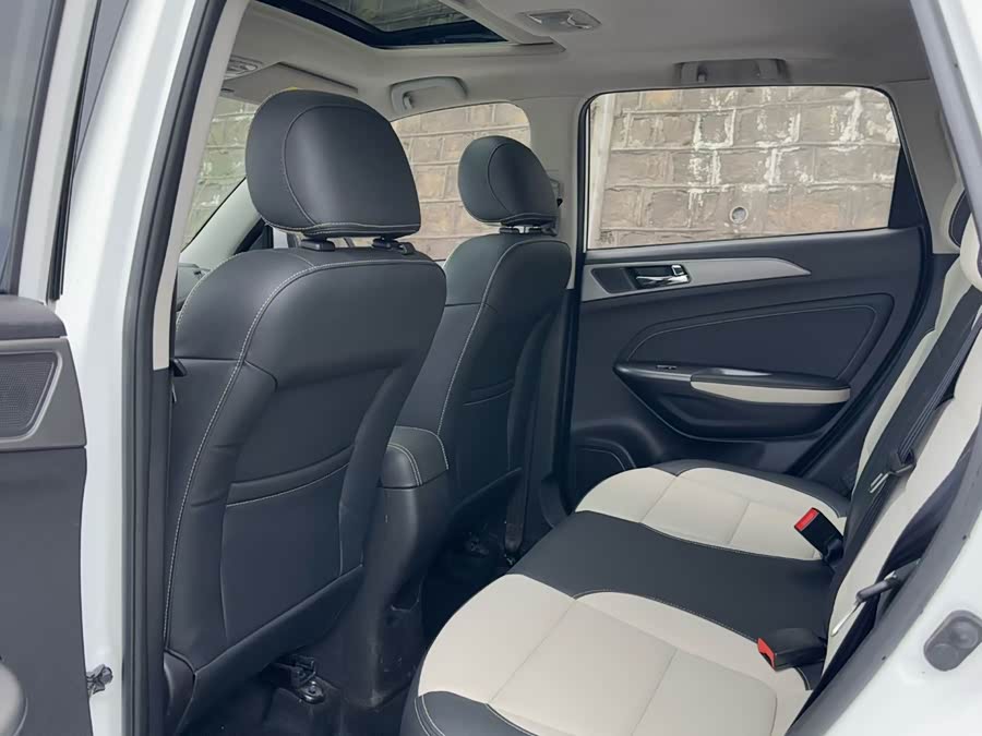 Changan CS35 2017
