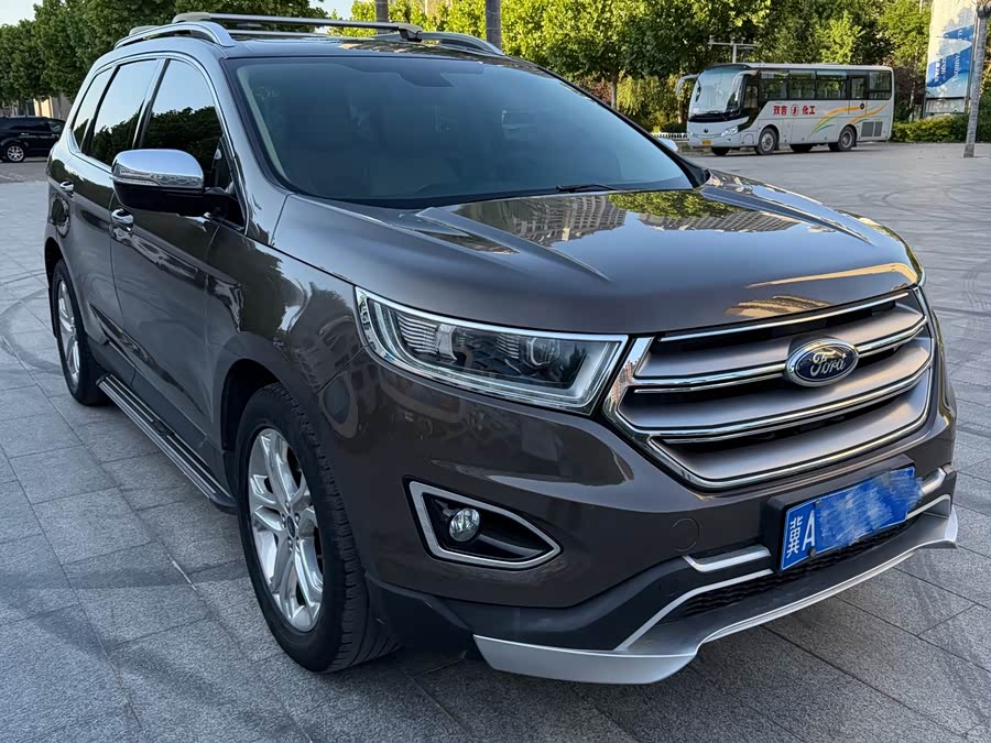 Ford Edge 2015