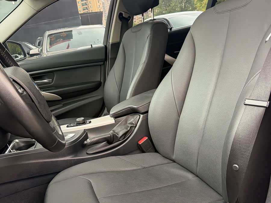 BMW 3 Series 2015