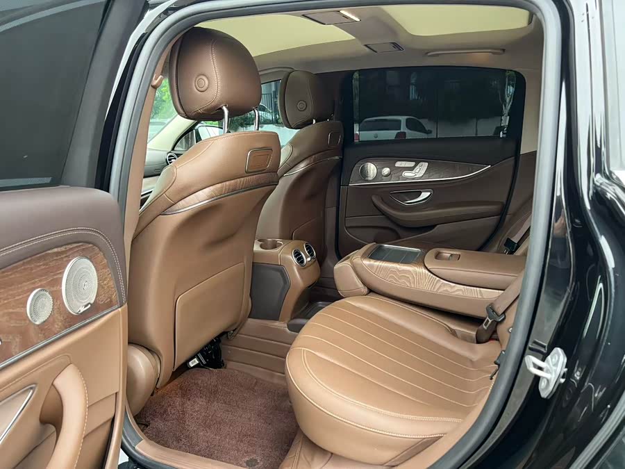 Mercedes-Benz E-Class 2018