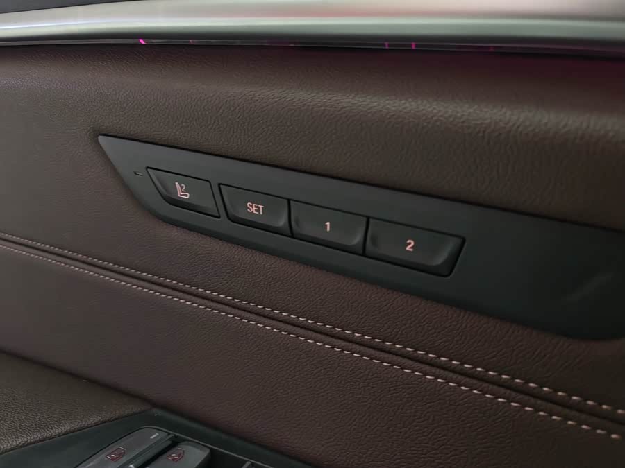 BMW 5 Series 2021