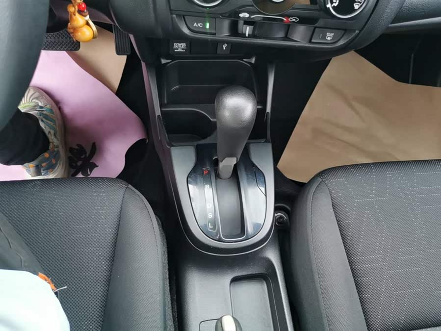 Honda Fit 2018 — фото 14