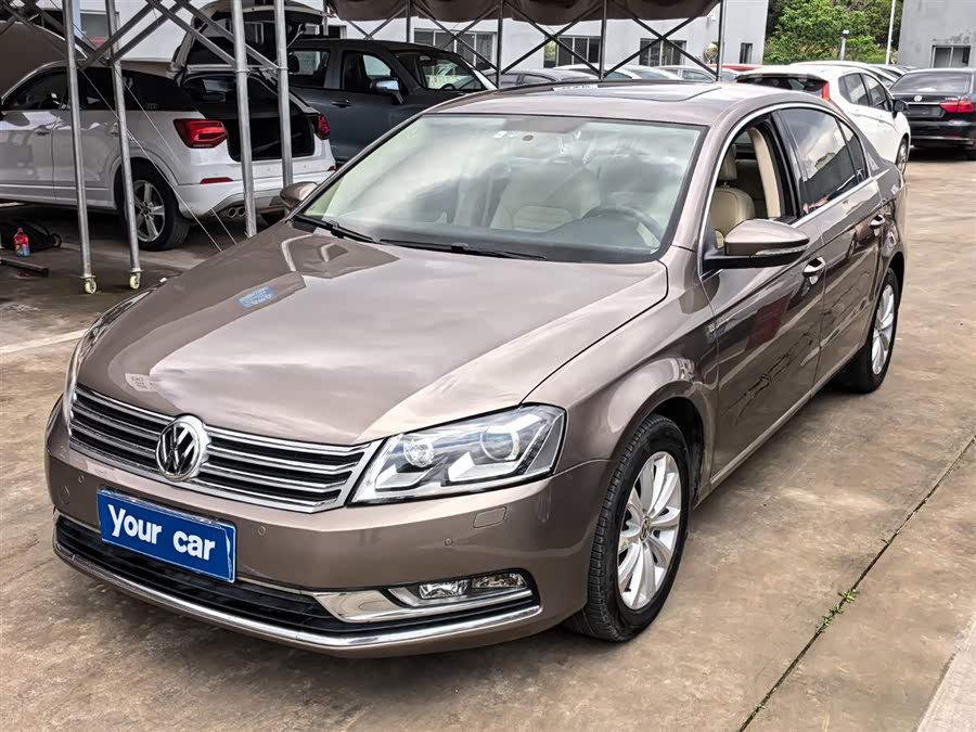 Volkswagen Magotan 2013