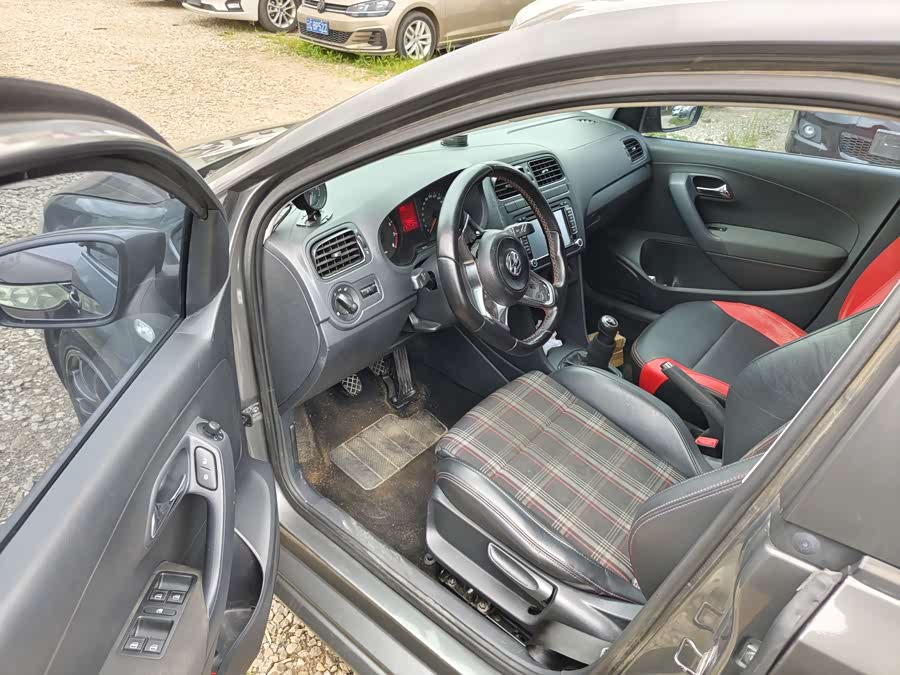 Volkswagen Polo 2013