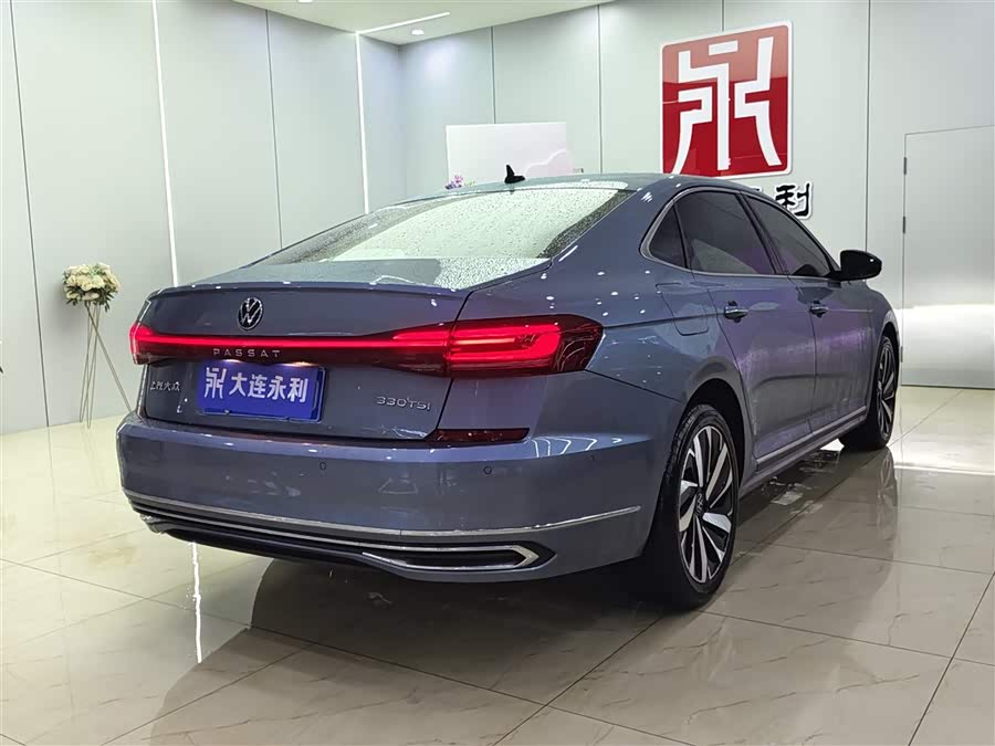 Volkswagen Passat 2022
