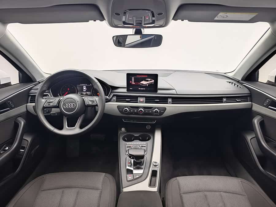 Audi A4L 2017