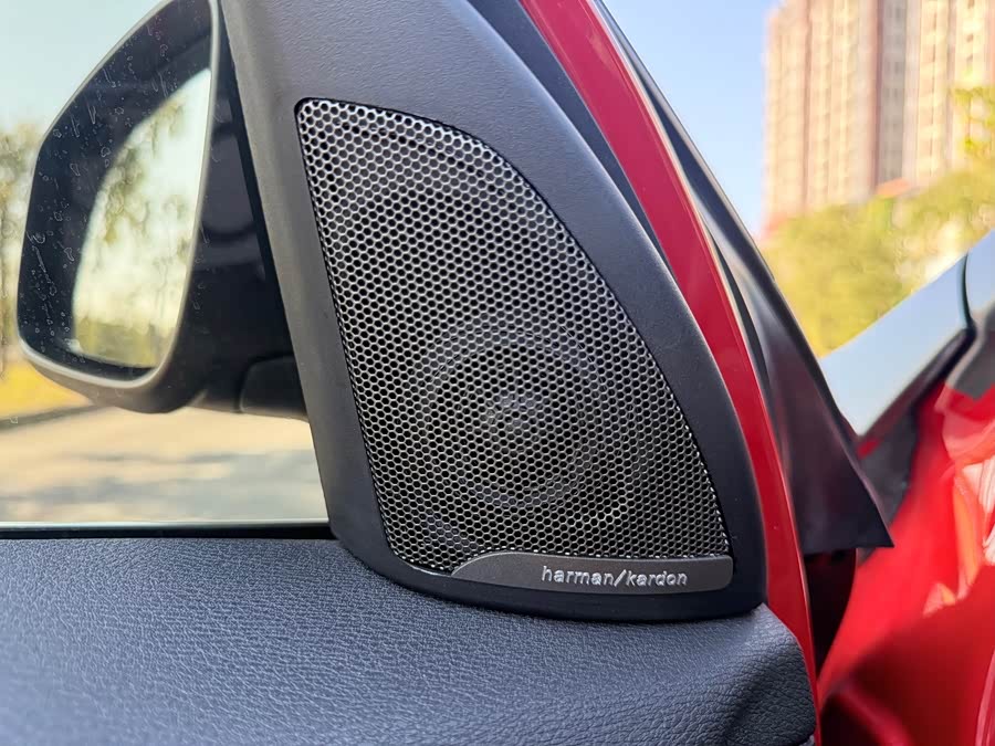 BMW X1 2018 — фото 14
