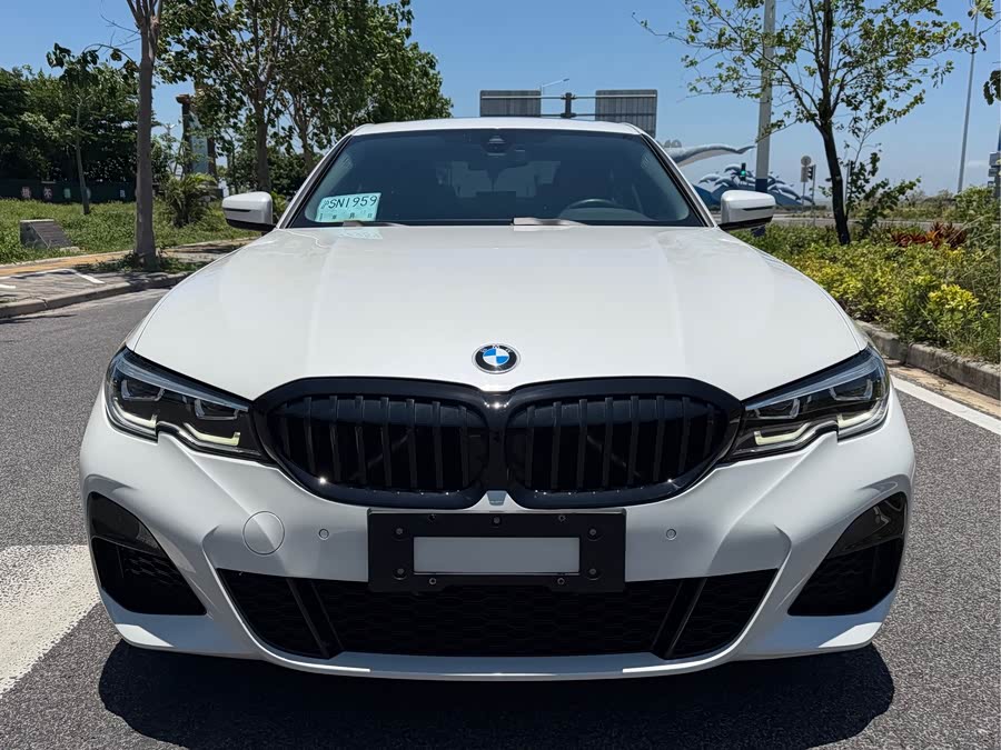 BMW 3 Series 2022
