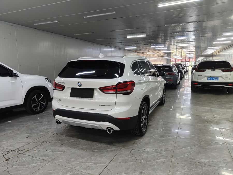 BMW X1 2022 — фото 9