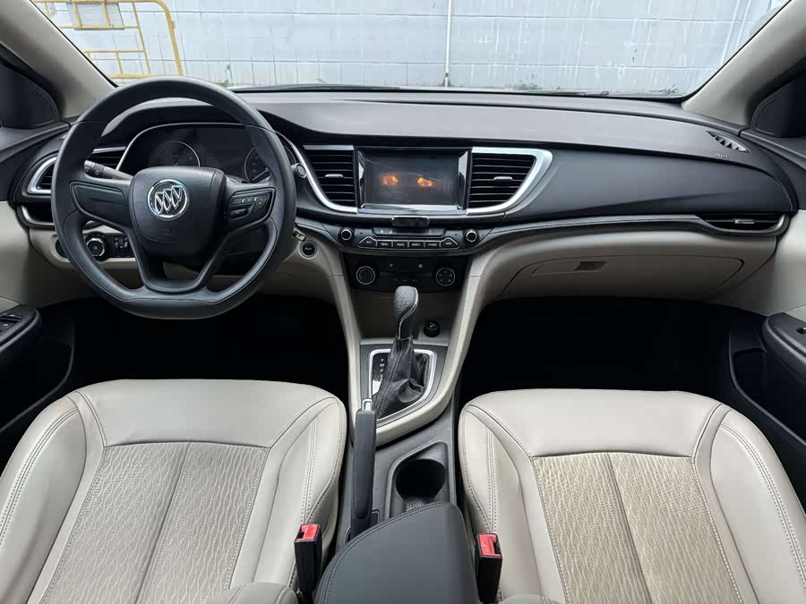 Buick Excelle 2016 — фото 10
