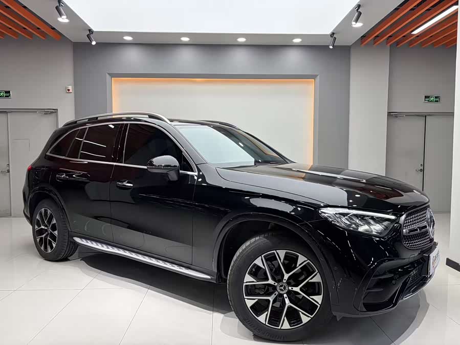 Mercedes-Benz GLC 2024