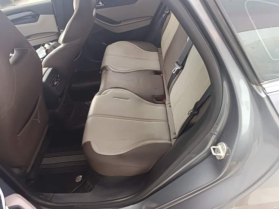 BYD Qin PLUS 2023 — фото 17