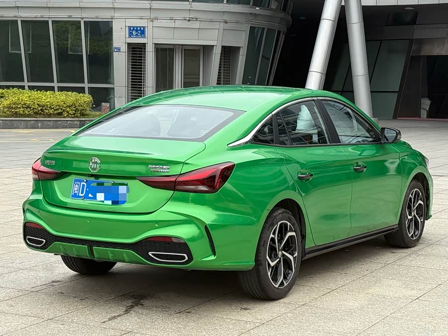 MG MG5 2025