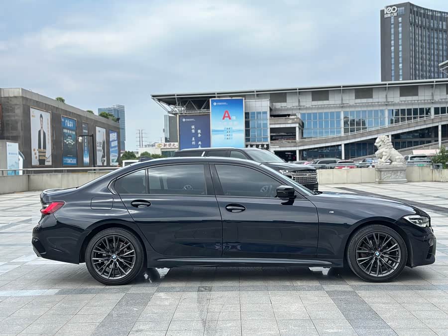 BMW 3 Series 2022