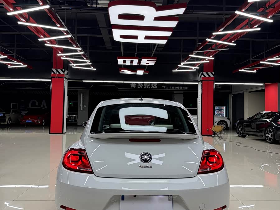 Volkswagen Beetle 2015