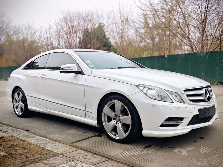 Mercedes-Benz E-Class 2012