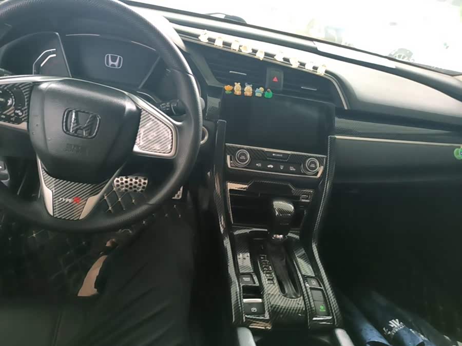 Honda Civic 2019 — фото 10