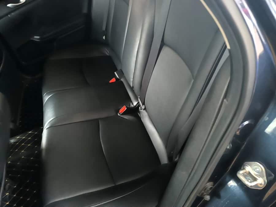 Honda Civic 2019 — фото 17