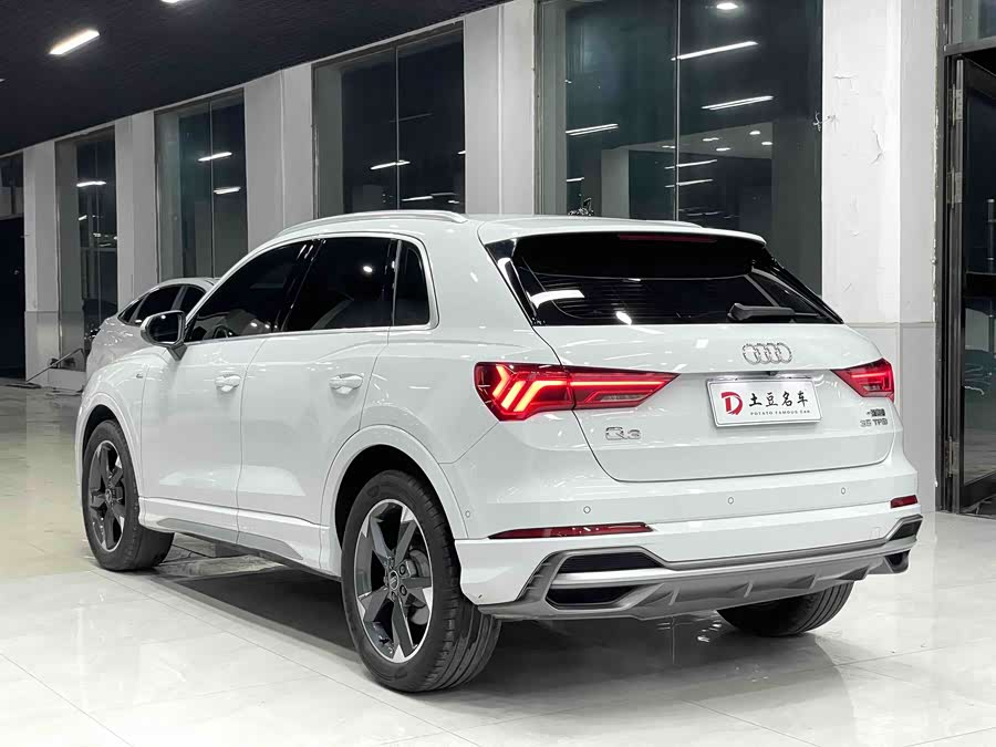 Audi Q3 2022