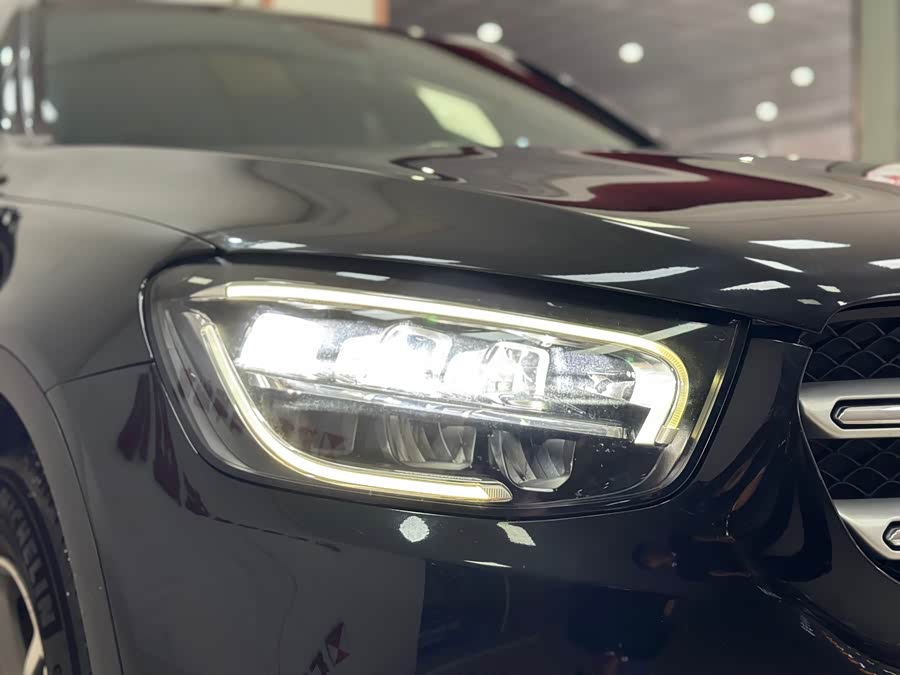 Mercedes-Benz GLC 2021