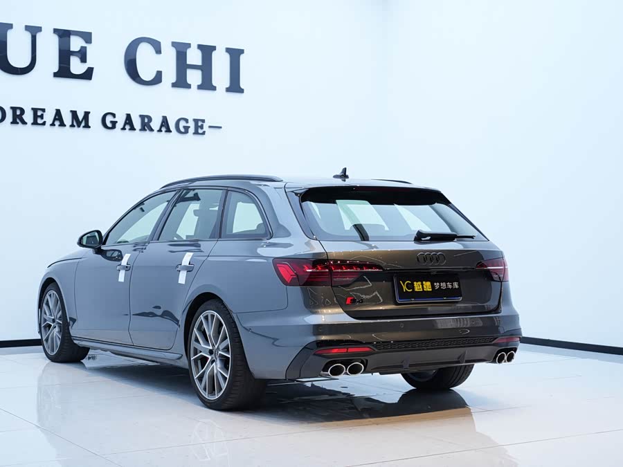 Audi S4 2024