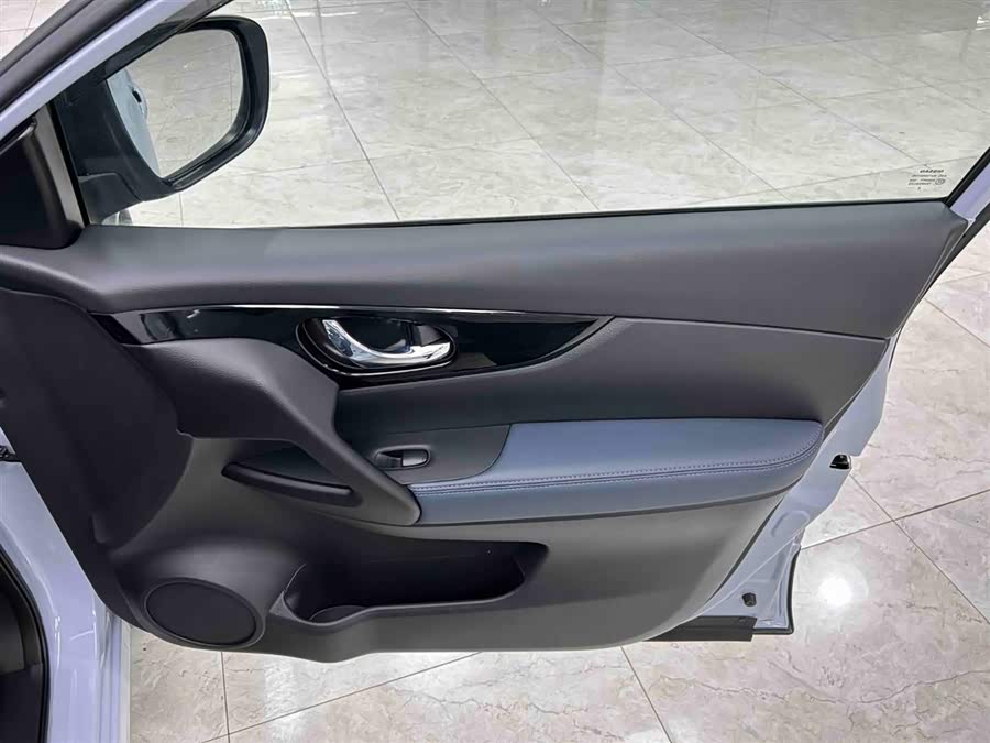Nissan Qashqai 2025 — фото 12
