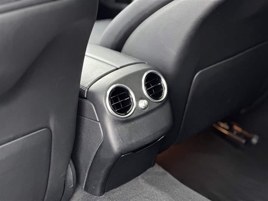 Mercedes-Benz C-Class 2015 — фото 12