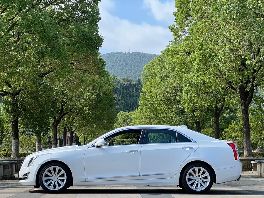 Cadillac ATS-L 2017 — фото 15