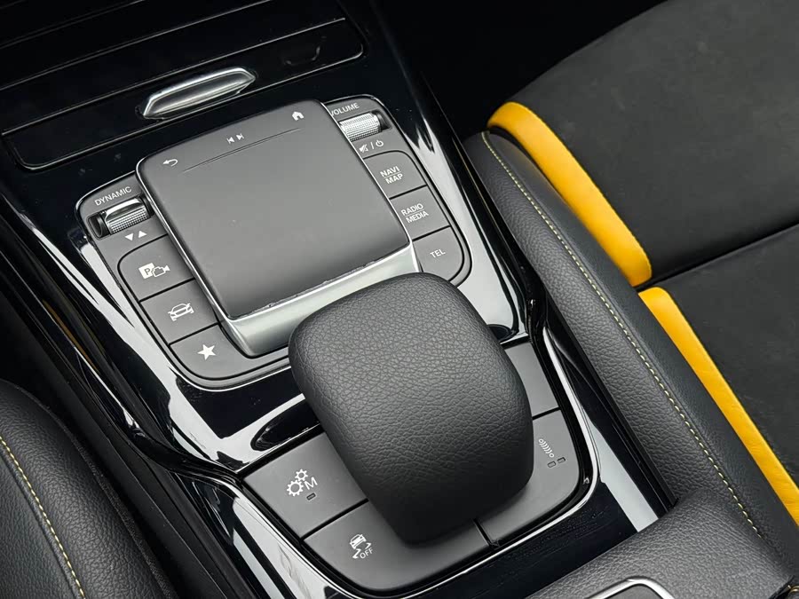 Mercedes-Benz Mercedes CLA AMG 2023 — фото 17