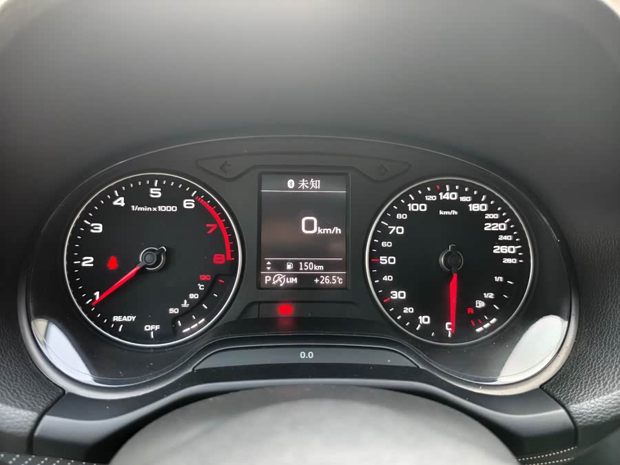 Audi Q2L 2018