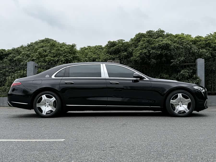 Mercedes-Benz Maybach S-Class 2021