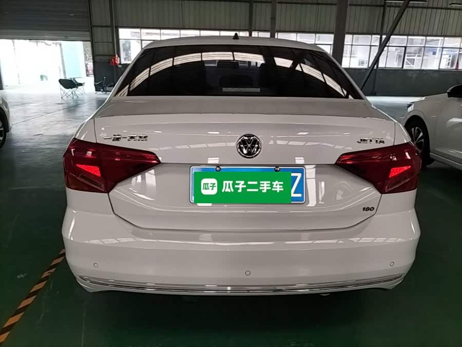Volkswagen Jetta 2019