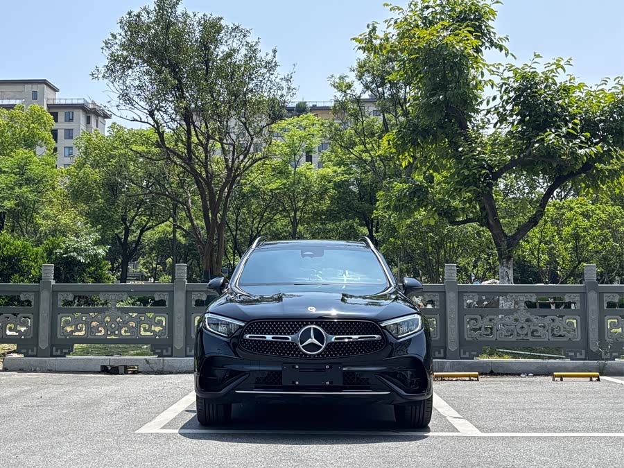 Mercedes-Benz GLC 2024