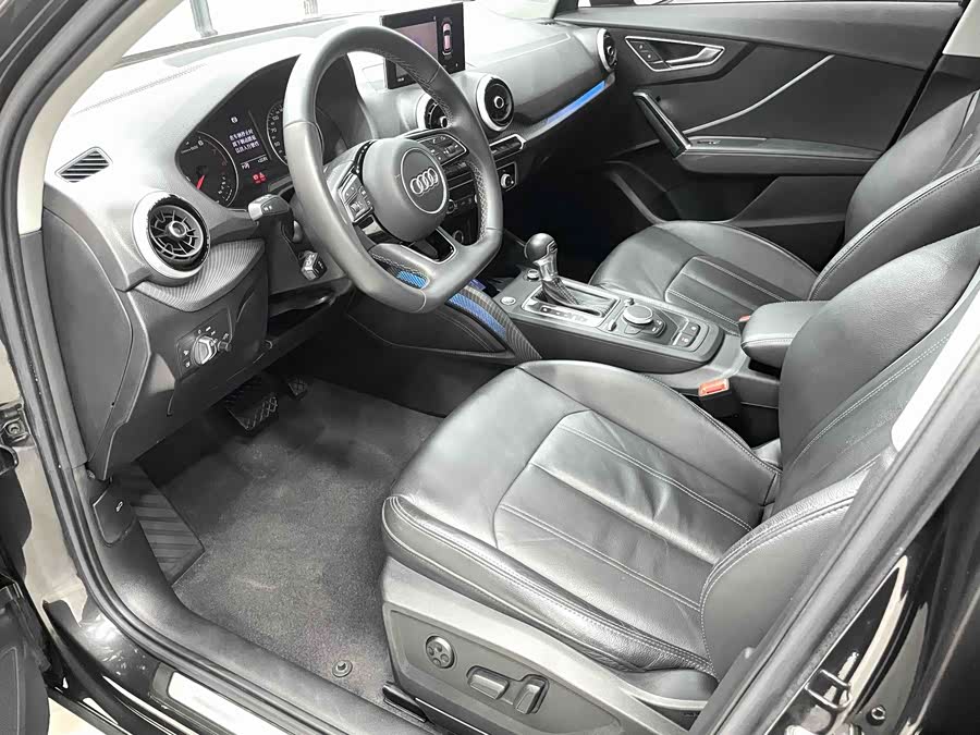 Audi Q2L 2022