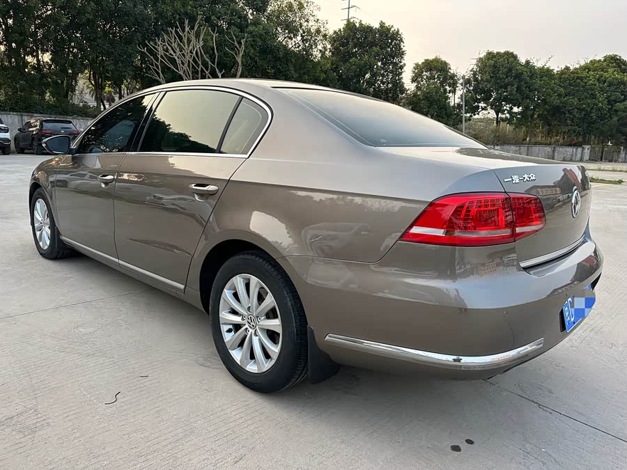 Volkswagen Magotan 2012