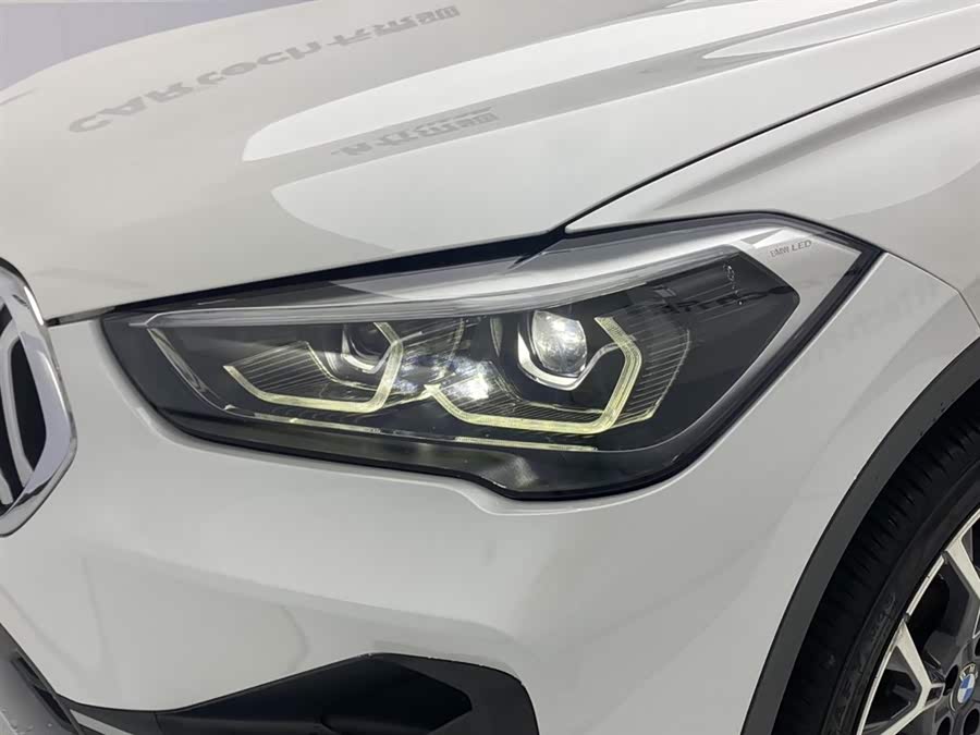 BMW X1 2022 — фото 9
