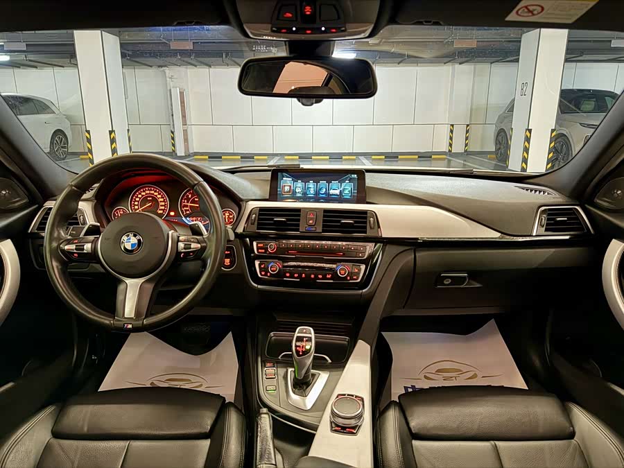 BMW 3 Series 2017 — фото 11