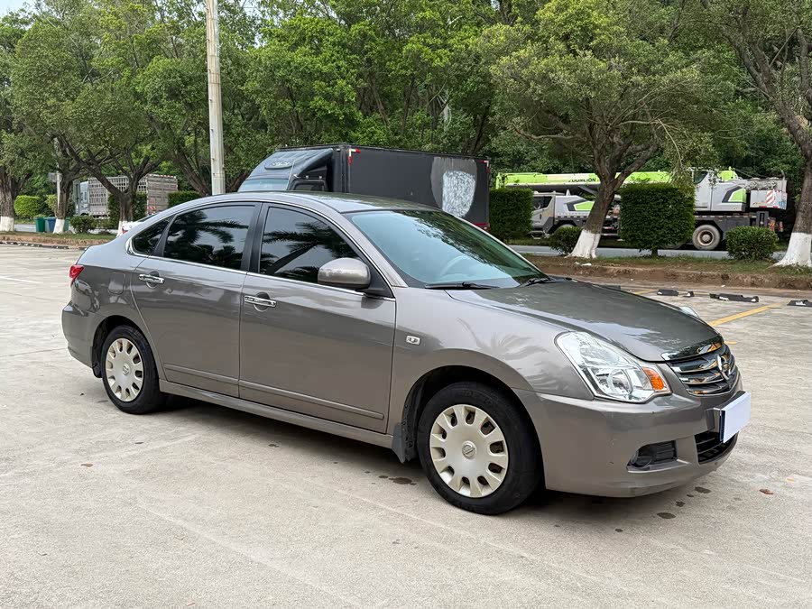 Nissan Sylphy 2012