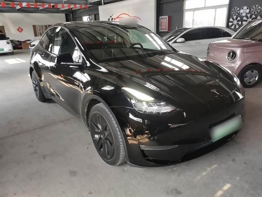 Tesla Model Y 2021