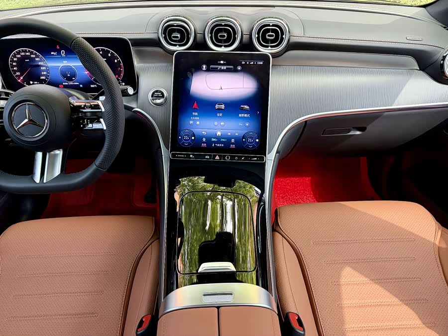 Mercedes-Benz GLC 2023